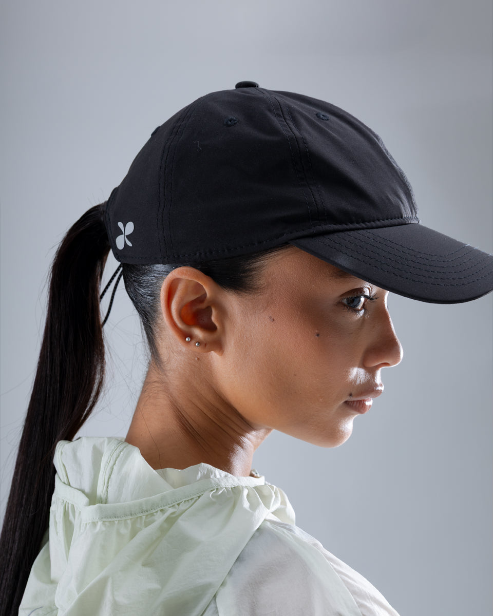 Performance Cap — Black