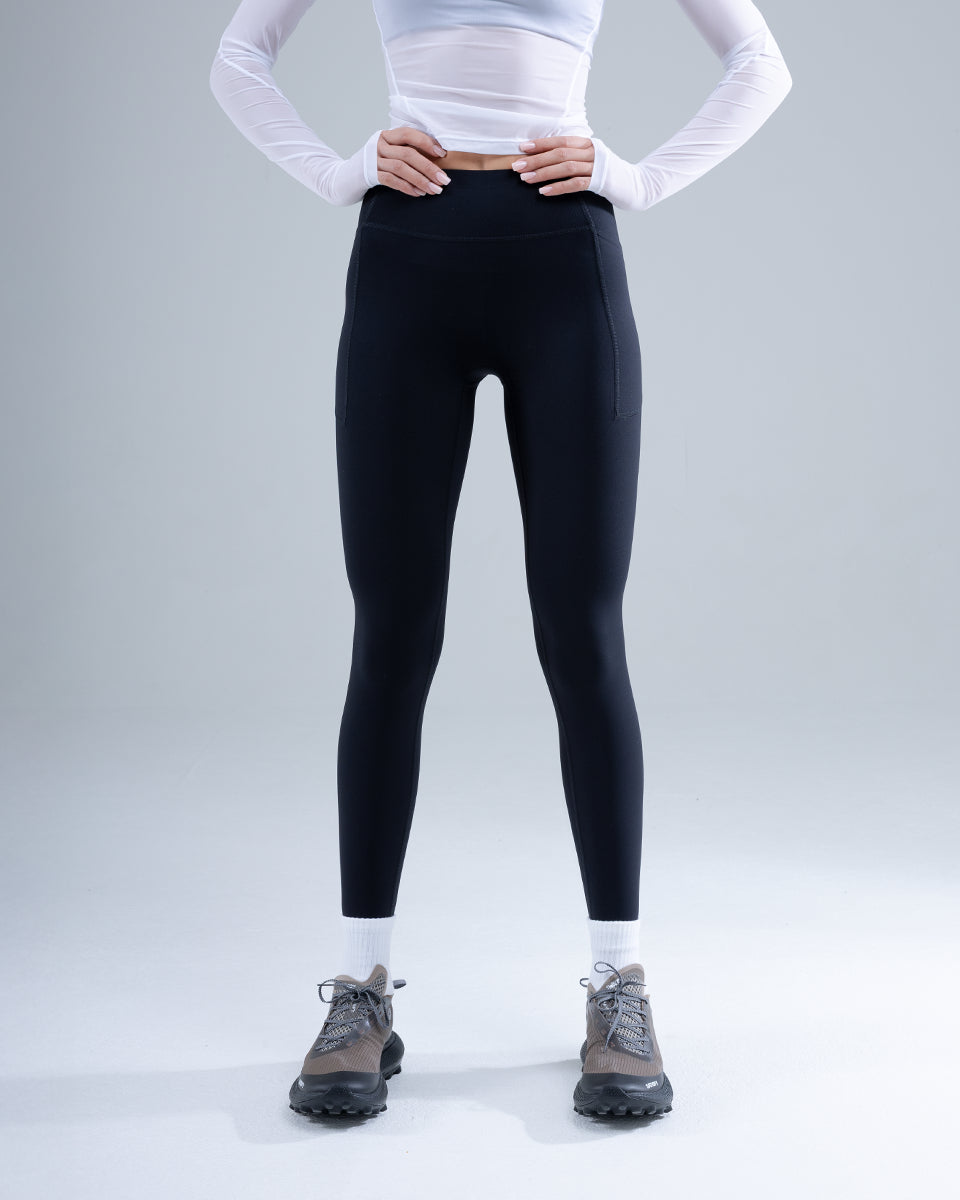 Training Leggings — Black